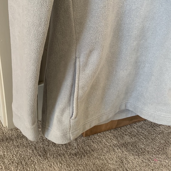 Nike Pull Over - Picture 8 of 11